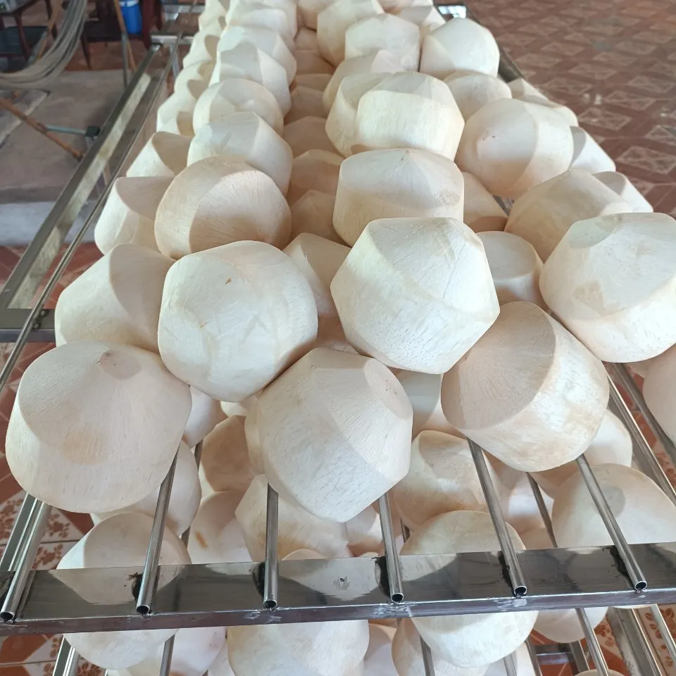 Fresh young coconut/Diamond/Easy open coconut with fresh sweetness grown in Vietnam cheap price