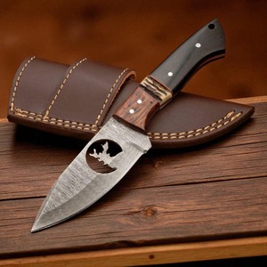 Couteau de chasse fait main Bushcraft couteau à lame fixe couteau de Camping en acier damas avec gaine en cuir - Product Image 6