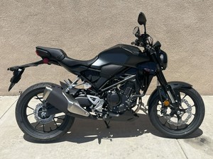 Nueva Motocicleta Deportiva Kawasaki <span class=keywords><strong>Ninja</strong></span> 500 2026 - Product Image 1