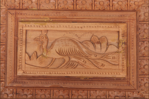 Caja de Joyería de Madera Pulida Ecológica Hecha a Mano con Tallados Intrincados - Regalo para Bodas, Aniversarios o Cumpleaños - Product Image 5