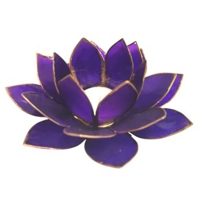Porte-bougie en coquille de capiz violette fait à la main, fleur de lotus, design de chakra 7, couronne violette avec bordure dorée pour la maison, intérieur - Product Image 5