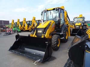 Chargeuse-pelleteuse JCB 3CX la plus vendue / tracteur avec chargeur frontal et chargeur à direction déportée, capacité de charge nominale de 45 tonnes, moteur Caterpillar - Product Image 3