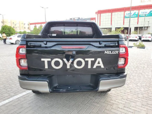Toyota Hilux Adventure 2016 / Disponible para la Venta con Bajo Kilometraje, Motor de Gasolina, Auto Usado en Excelentes Condiciones y Sin Accidentes - Product Image 4