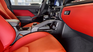Tacoma TRD Pro 2025, Híbrido Turbo, Motor I-FORCE MAX de Alto Torque, Transmisión Automática Ligera de Cuero, Volante a la Izquierda - Product Image 6