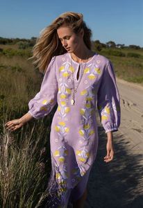 ชุดเดรสปักลายสไตล์โบฮีเมียนชุดเดรสยาวคอ V คอตตอนปักด้วยมือสไตล์โบฮีเมียน100% ตกแต่งด้วยพู่ - Product Image 2