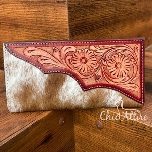 กระเป๋าเงินหนังวัวแท้แบบใหม่สำหรับผู้หญิงกระเป๋าใส่บัตรเครดิตหนังแท้กระเป๋าคลัทช์หนังตะวันตกของขวัญสำหรับเธอ - Product Image 1