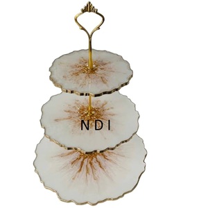 Plateau à gâteau en marbre multifonctionnel au design luxueux, vaisselle de luxe pour hôtel, centre de table décoratif pour mariage - Product Image 1