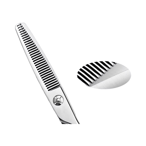 กรรไกรตัดผมสำหรับงานหนักเพื่อการตัดและตกแต่งทรงผมที่ง่ายดาย กรรไกรตัดผมระดับมืออาชีพประสิทธิภาพสูง - Product Image 6