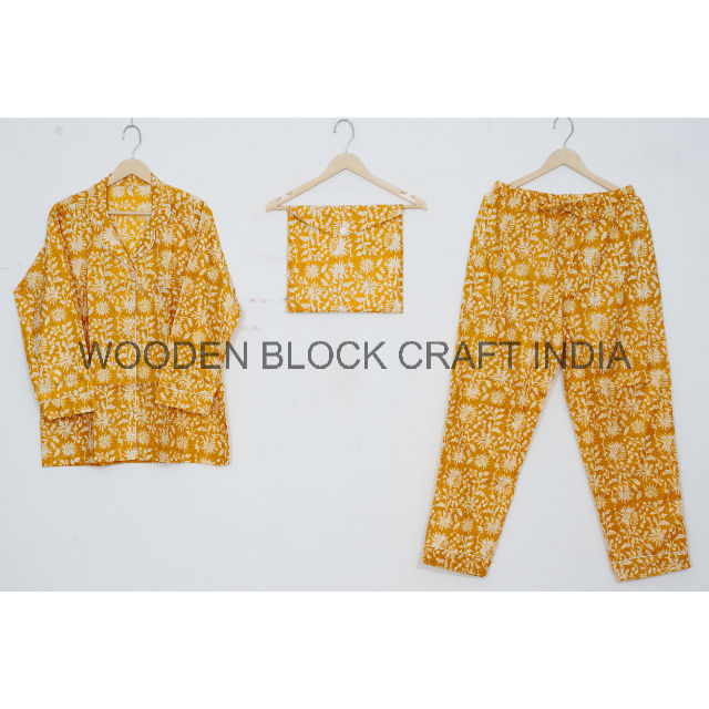 สีเหลือง