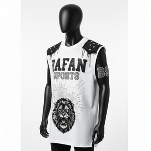 T-shirt 100% coton pour homme, coupe ample, imprimé, sans manches, en jersey de coton doux, tissu blanc, logo en strass transféré sur denim. - Product Image 3