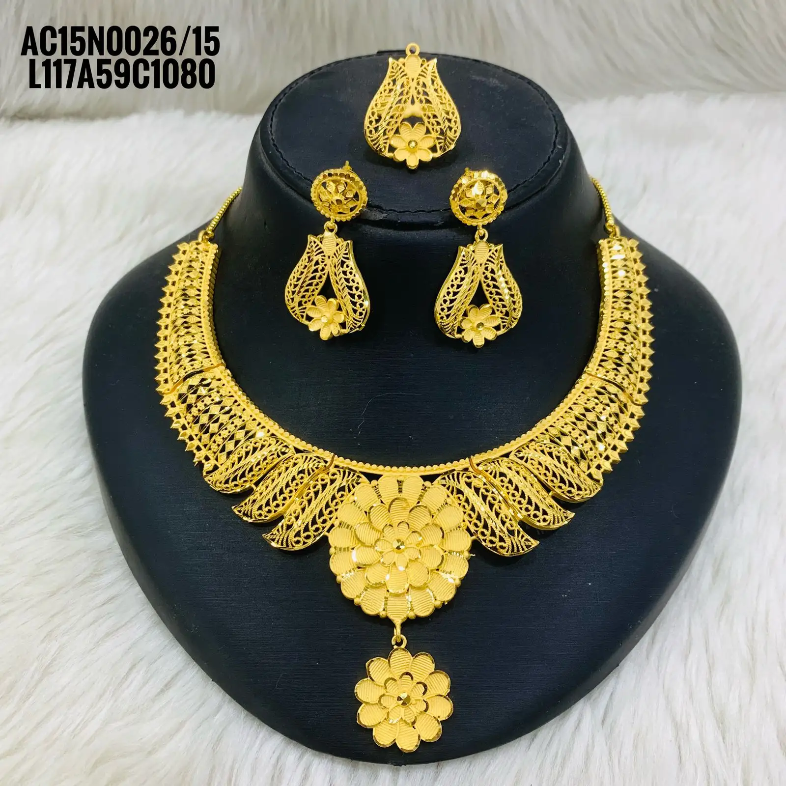 NEW DESIGNER GOLD PLATED SHORT NACKLACE SET ONLINE DESIGN FASHION JEWLLERY ONE GRAM ALL TYPE DESIGN