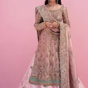 2024 Collection de mariage belle mariée brodée longue Kurta Lehenga Dupatta perles de verre en cristal Dabka travail tout fait soie - Product Image 1