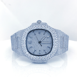 Collar Unisex de Acero Inoxidable Cuadrado de Primera Calidad, Diseño Cubano con Diamantes Moissanite Blancos VVS, Estilo Hip Hop Dorado - Product Image 1