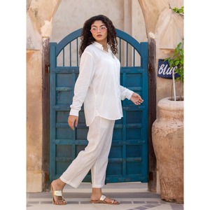 Conjunto de 2 Piezas para Mujer, Corte Holgado, Camisa de Manga Corta y Pantalones Color Marfil Sólido, Talla XS - Product Image 3