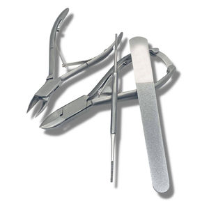 Kit de Manicura y Pedicura Profesional de Acero Inoxidable, Ligero y Reutilizable, Marca KAAMIR INSTRUMENTS, con Logotipo Personalizado - Product Image 5