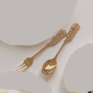 Rose <b>Gold</b> Plated Stainless Steel Serving Spoon Set Luxury Flatware with Different Handle for Wedding or Home Use - Product Image 5