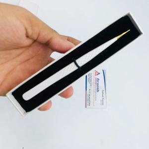 Pinzas de extensión de pestañas con agarre de diamante de acero inoxidable profesional de Punta rosa con logotipo personalizado sostenible de alta calidad - Product Image 2