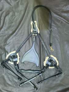 Peto de arnés marrón de alta calidad para caballos Piel de piel de cuero de 5 puntos con accesorios de acero estándar - Product Image 5