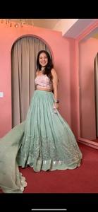 NUEVO LEHENGACHOLI DE GEORGETTE PARA NOVIA CON TRABAJOS DE ESPEJOS Y DUPATTA, ESTILO BOLLYWOOD - Product Image 2