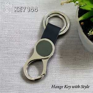 Black Leather Keychain with Hook Locking Metal Carabiner <b>Promotional</b> Keyring for Bike Car Men Women Custom Logo Luxury Executive - Product Image 3