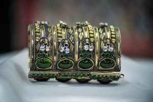 Ensembles de bijoux afghans prêts à expédier les plus exigeants 2024 Wedding & Party Wear Kuchi Vintage Hand Jewelry - Product Image 3