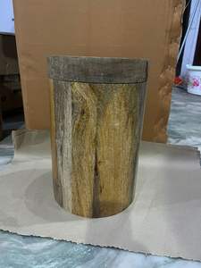 Urne funéraire écologique en bois vintage de style tonneau, fabriquée à la main, alimentée à l'énergie solaire, étanche et résistante aux intempéries, avec détails en corde, pour humains et animaux de compagnie - Product Image 6