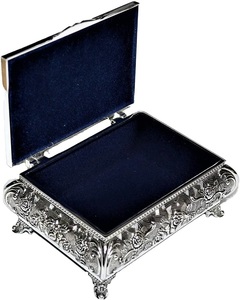 Beautiful Design Hot Selling Metal Decorative Luxury Jewellery Box for <b>Rings</b> Necklace & Pendant table Top Decorative Iteam - Product Image 4