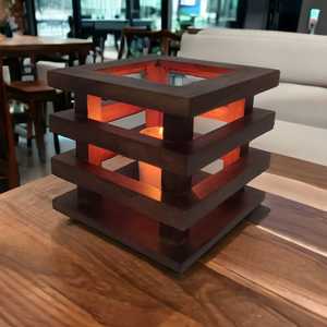 Venta caliente negro antiguo tallado a mano cuadrado caja de velas de madera titulares de lujo Vintage linternas tarros hechos a mano para el hogar Navidad - Product Image 5