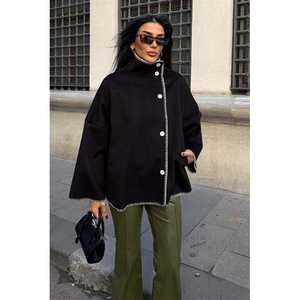 Chaqueta de Cachemira para Mujer con Cuello Alto y Detalle de Costuras Modelo 6138 - Product Image 3