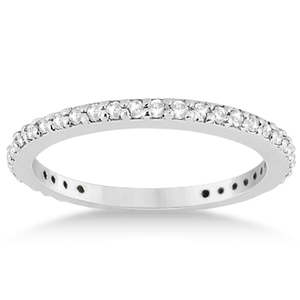 Anillo de Bodas de Oro Blanco de 18K con Incrustaciones de Diamantes Eternity de 0.55ct - Product Image 3