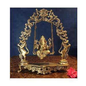 La escultura de Dios de metal de latón artesanal inspira paz y devoción a través de una forma simbólica sagrada dorada elaborada magistralmente - Product Image 5