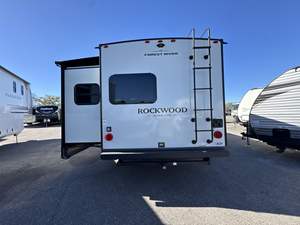 Remolque RV de Lujo con Estructura de Aluminio, Caravana Todoterreno con Ducha y Baño, Ligero y Remolcable, ¡Oferta! - Product Image 3