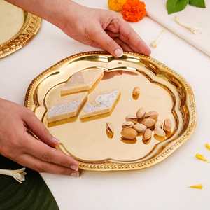 Bandeja Floral de Latón Puro Veda de 24 cm, Decoración Festiva para Diwali - Product Image 2