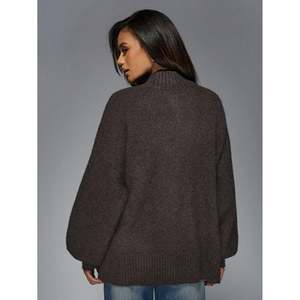 Cárdigan Largo de Invierno para Mujer con Cuello Alto Simulado, Botones Frontales, Mangas Murciélago y Tejido de Punto - Product Image 3