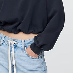 เสื้อสเวตเชิ้ตผู้หญิงทรงหลวม แขนยาว พร้อมโลโก้สั่งทำ วัสดุระบายอากาศ/สวมใส่สบาย ดีไซน์ลำลองสไตล์สตรีท - Product Image 4