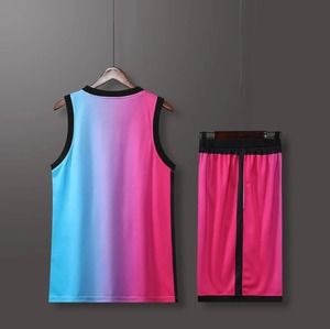 Fans Baloncesto Jerseys Hombres y niños equipo de juego Uniforme de manga corta entrenamiento Chaleco y pantalones cortos - Product Image 6
