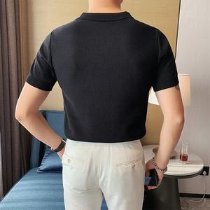 เสื้อโปโลแขนสั้นแฟชั่นผู้ชาย, เสื้อโปโลแขนสั้นย้อนยุคเย็บปะติดปะต่อกันถักบางเสื้อลำลองมีกระดุม - Product Image 3