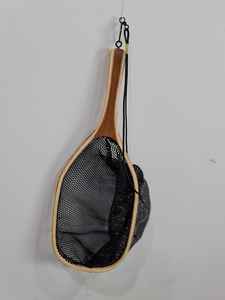 Pêche à la mouche épuisette manche en bois cadre attraper et libérer filet Portable léger en caoutchouc filet de pêche filet à truite - Product Image 2