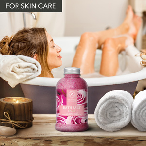 Aromatika Sal Marina Natural de Rosa para Baño 600g con Aceite y Extracto de Rosa de Damasco Rejuvenecedor - Product Image 5