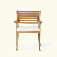 Chaises d'hôtel en teck massif, avec mousse moelleuse et tissu en coton doux, adaptées à une variété d'intérieurs