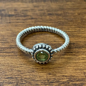 Vintage-inspired 2.4 Grams <b>Peridot</b> <b>Ring</b> Gold Plated Alloy Jewelry Geometric Shape Bezel Setting Fashionable Trendy Gift Idea - Product Image 1