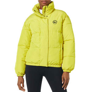 Chaqueta Acolchada de Invierno para Mujer, Hecha en Pakistán, Transpirable, de Alta Calidad, Diseño Personalizado, Venta al por Mayor - Product Image 2