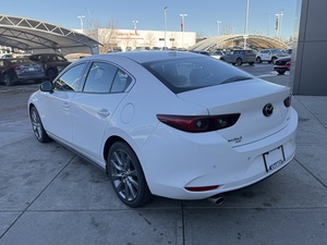 MAZDA3 GT AWD 2025 USADO (LHD/RHD) - Product Image 2