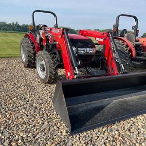 Tracteur Case IH Farmall 50A Livraison rapide Achetez aujourd'hui un tracteur fiable de qualité supérieure pour tous les besoins agricoles - Product Image 4