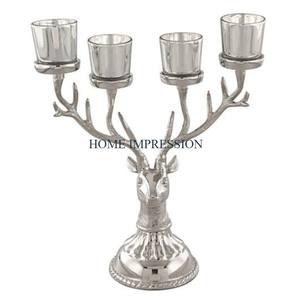 Candelabros de aluminio y plata con 4 brazos, candelabro de metal pulido con diseño de ciervo y espejo de vidrio a precio de mayorista - Product Image 1