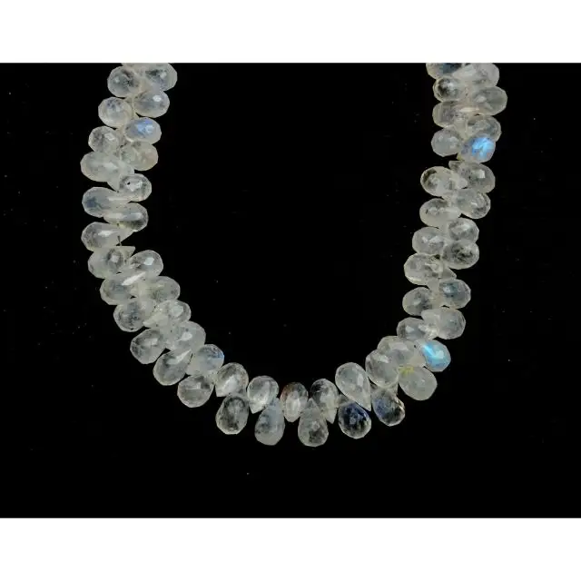 Perles de pierres précieuses en pierre de lune arc-en-ciel naturelles à facettes en forme de goutte perles percées à la main pour la fabrication de bijoux