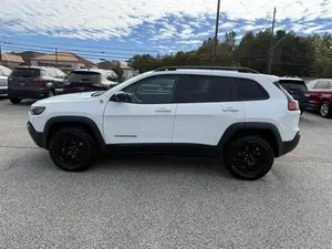 2022 Jeep Cherokee Trailhawk - Product Image 5
