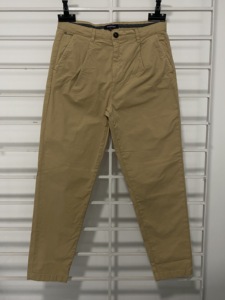 กางเกงขายาวผู้ชายทรงสลิมสำหรับฤดูร้อน ผ้าทวิลล์ยืดหยุ่น ระบายอากาศได้ดี เป็นมิตรกับสิ่งแวดล้อม ป้องกันรอยยับ ดีไซน์ทรงตรง สีพื้นเรียบง่าย - Product Image 2