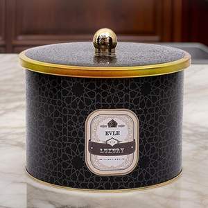 Mango de perilla de patrón geométrico dorado 175x130mm Recipiente redondo de metal para almacenamiento de alimentos Fondo negro - Product Image 3