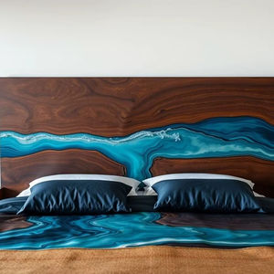 Cabecera de Cama de Madera Maciza con Resina Epoxi Hecha a Mano, Diseño Personalizado de Corazón |   Muebles de Dormitorio Modernos de Lujo con Curado Térmico Artístico - Product Image 1